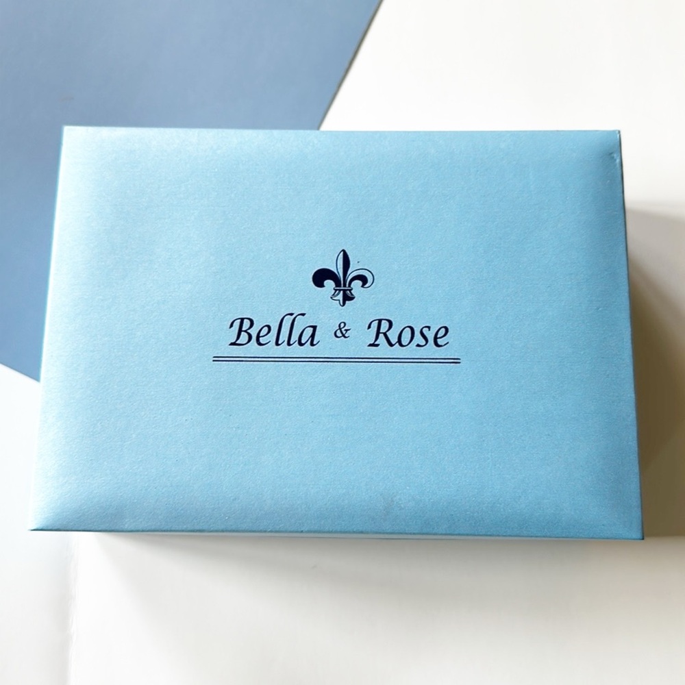 Bella & Rose | Jewelry Collection - Picture 4 of 4